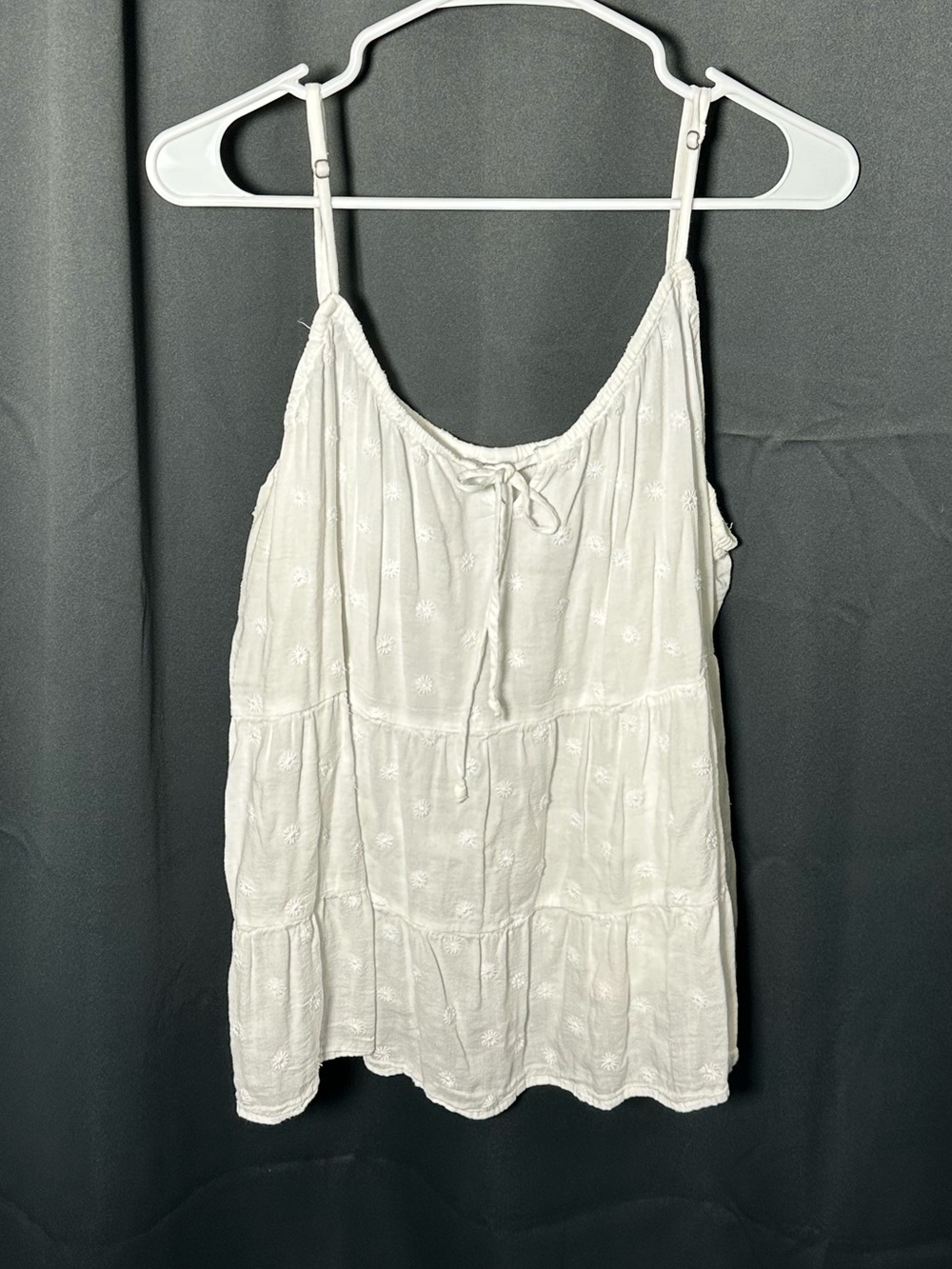 Old navy xxl White Tiered Spaghetti Strap Women's Top